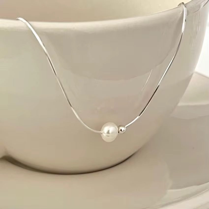 Freshwater Pearl and Silver necklace