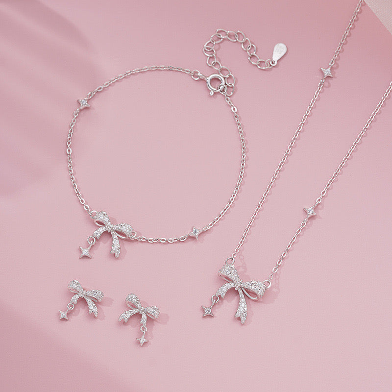 Shimmering Bow Drop Chain Bracelet