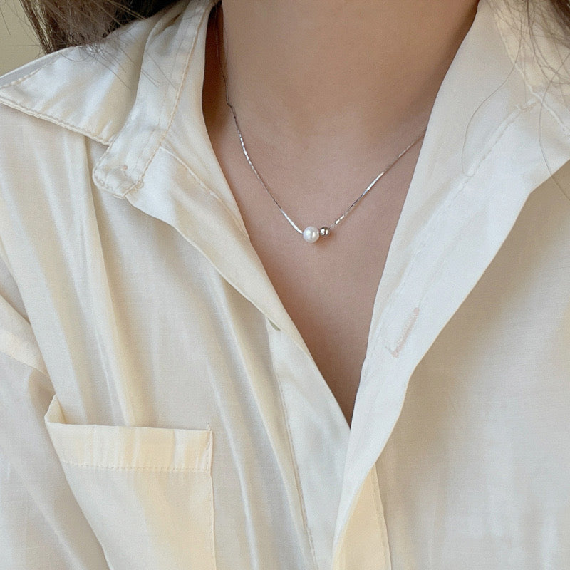 Freshwater Pearl and Silver necklace